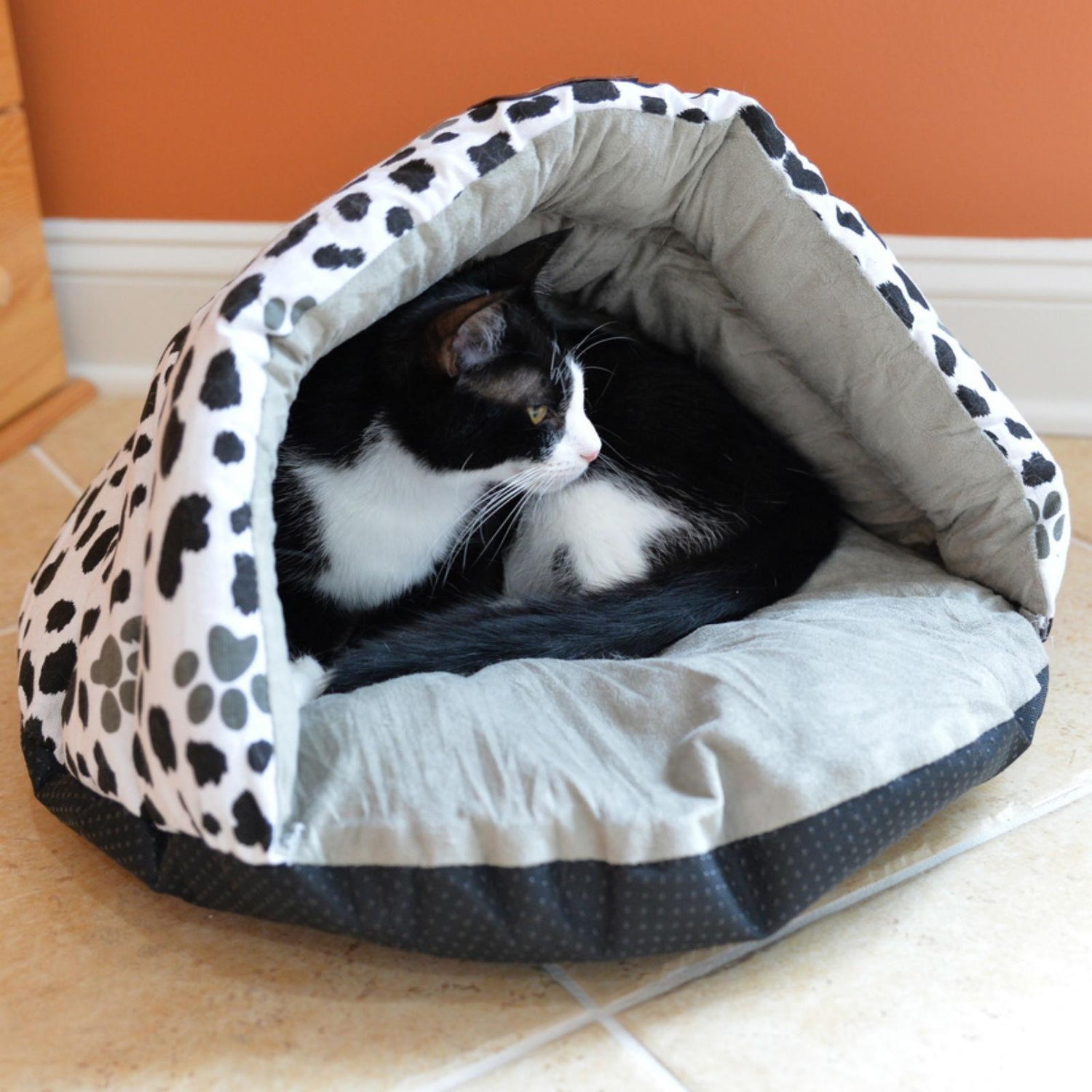 Dog And Cat Beds